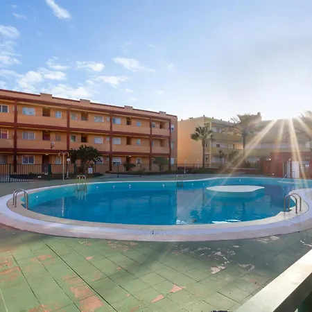 Tinajones Apartamento La Oliva